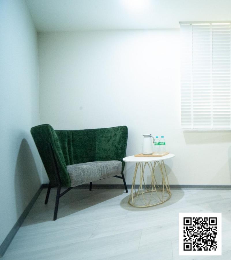 Bed and Breakfast 虎尾小9窩-採自助式入住 Huwei Exterior foto